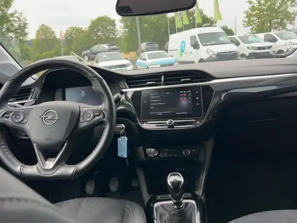 OPEL CORSA (8/15)