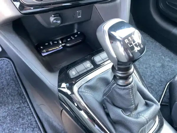 OPEL CORSA (14/15)