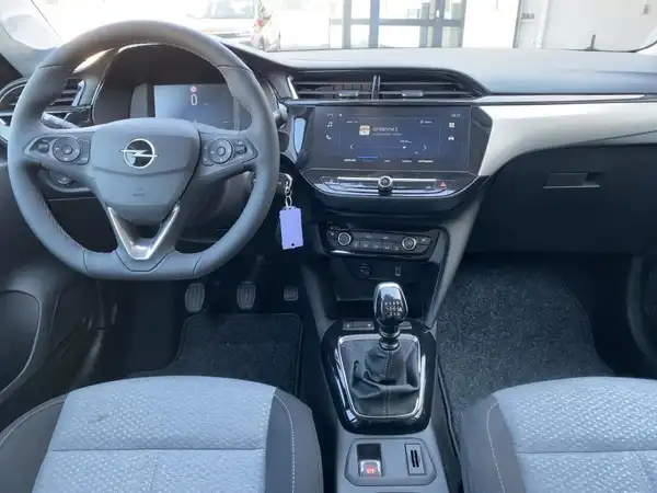 OPEL CORSA (8/15)