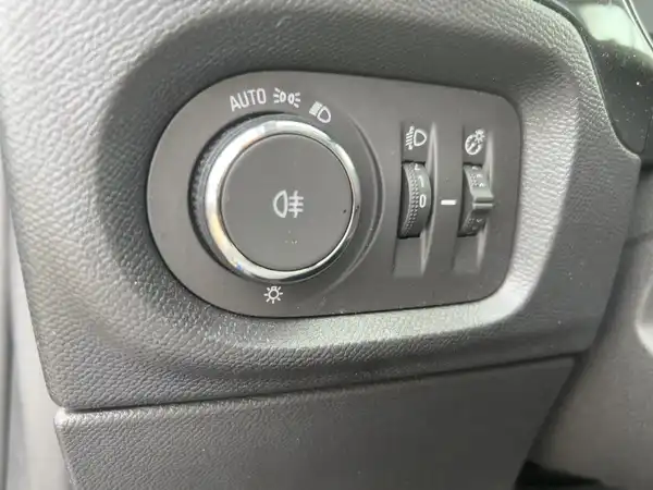 OPEL CORSA (14/15)