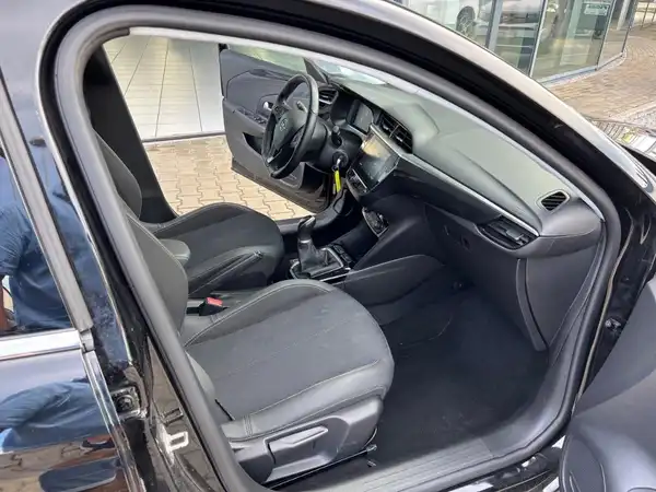 OPEL CORSA (11/15)