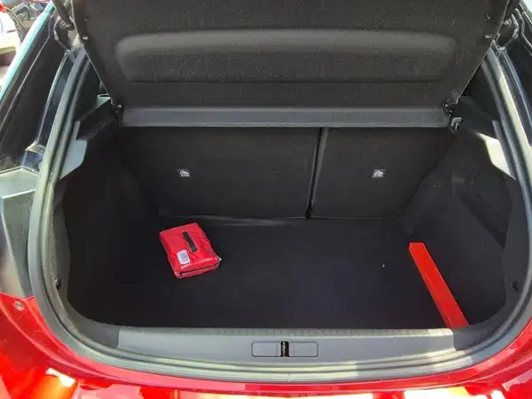 OPEL CORSA (13/15)