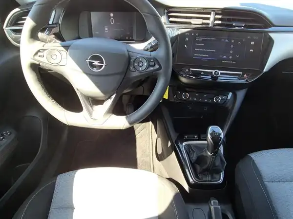 OPEL CORSA (8/15)