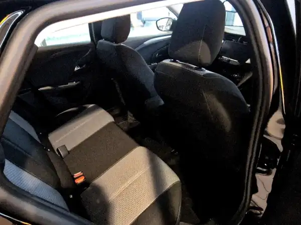 OPEL CORSA (13/15)