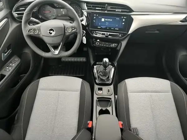 OPEL CORSA (8/15)