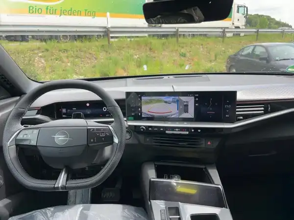 OPEL GRANDLAND GS (8/15)