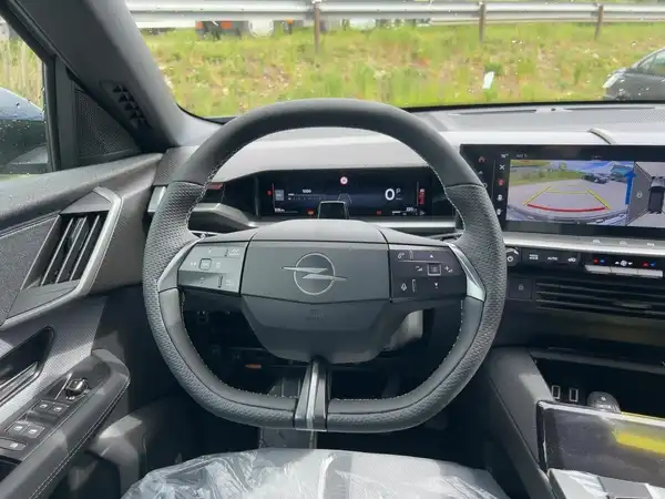 OPEL GRANDLAND GS (9/15)