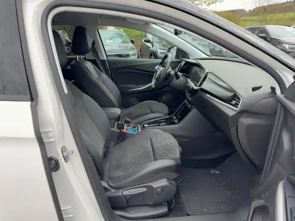 OPEL GRANDLAND (11/15)