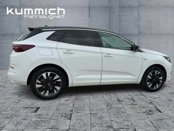 OPEL GRANDLAND (3/15)
