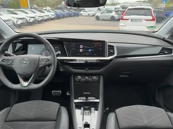 OPEL GRANDLAND (8/15)
