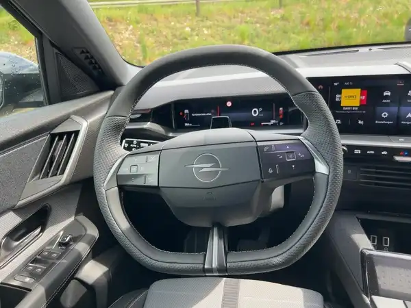 OPEL GRANDLAND GS (9/15)