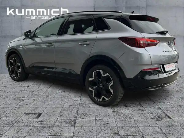 OPEL GRANDLAND GS (4/12)