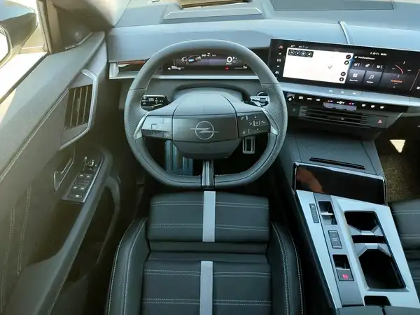 OPEL GRANDLAND (9/15)