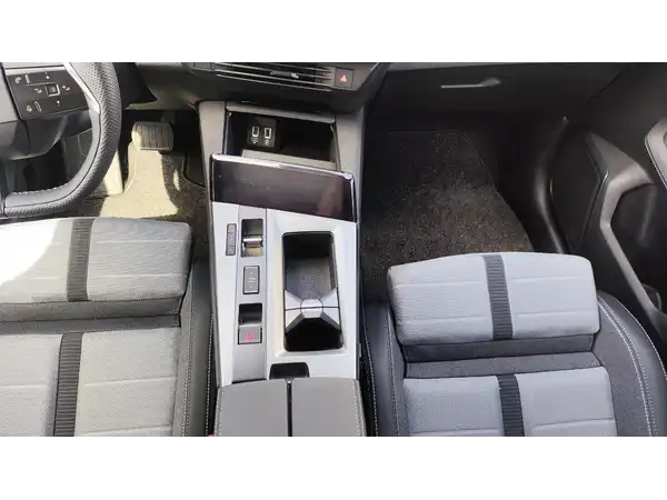 OPEL GRANDLAND GS (13/15)