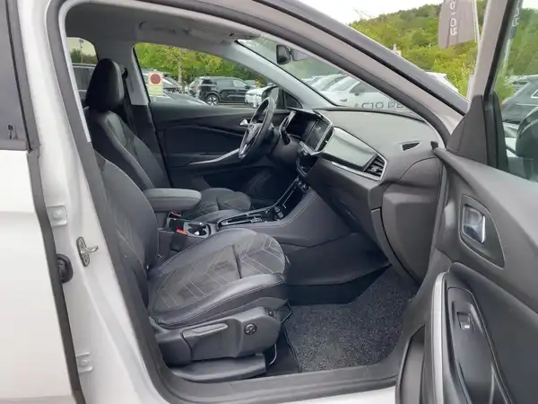 OPEL GRANDLAND (11/15)