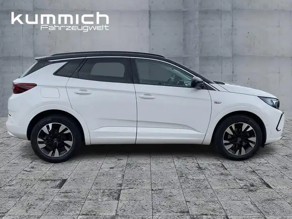 OPEL GRANDLAND (3/15)