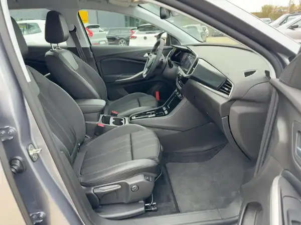 OPEL GRANDLAND GS (11/15)