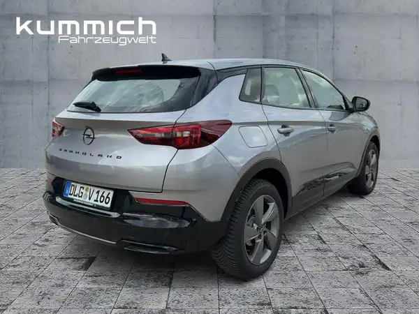 OPEL GRANDLAND GS (4/15)