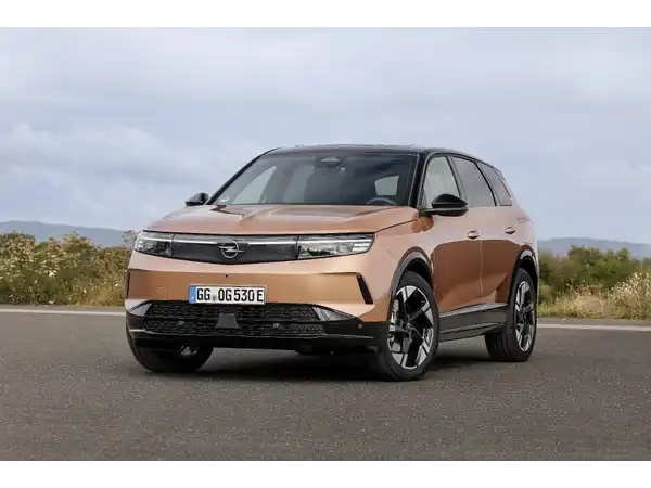 OPEL GRANDLAND (1/7)