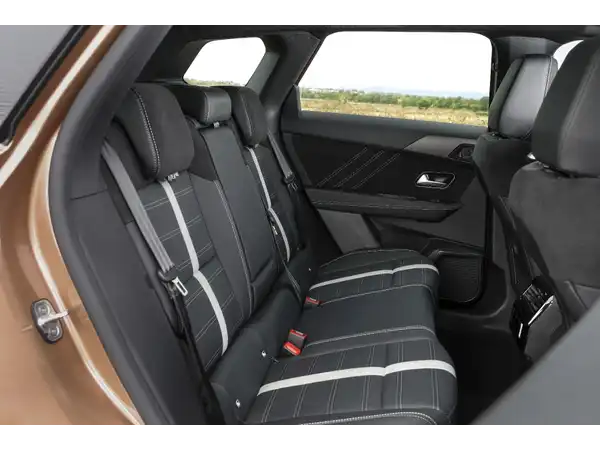 OPEL GRANDLAND (5/7)