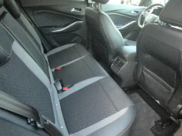 OPEL GRANDLAND GS (12/15)