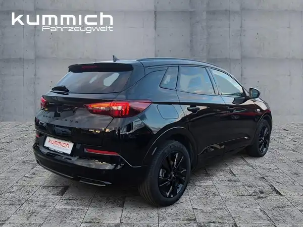 OPEL GRANDLAND GS (4/15)