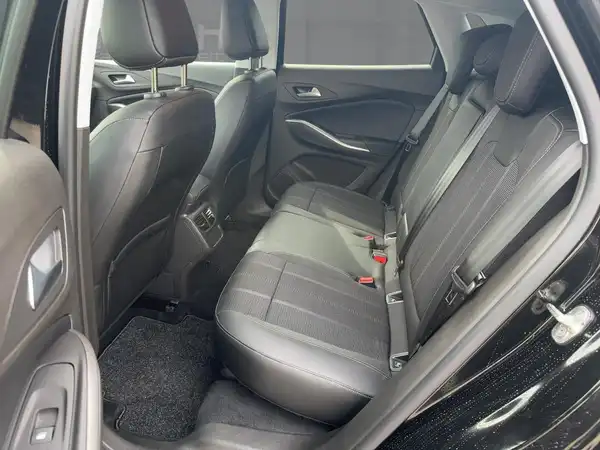 OPEL GRANDLAND GS (12/14)