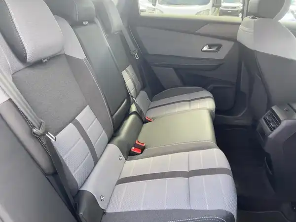 OPEL GRANDLAND GS (12/15)