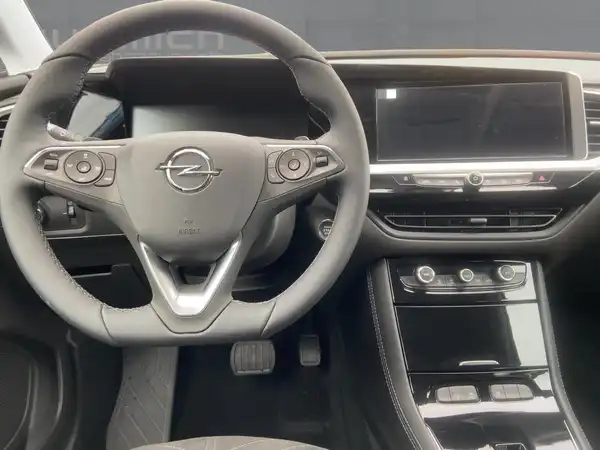 OPEL GRANDLAND (8/15)