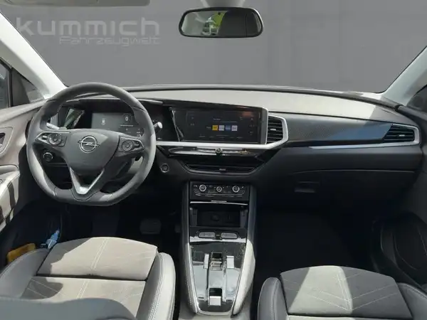 OPEL GRANDLAND (8/15)