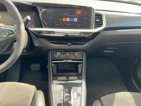 OPEL GRANDLAND (10/15)