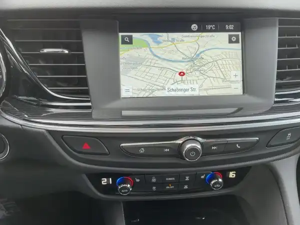 OPEL INSIGNIA (10/15)