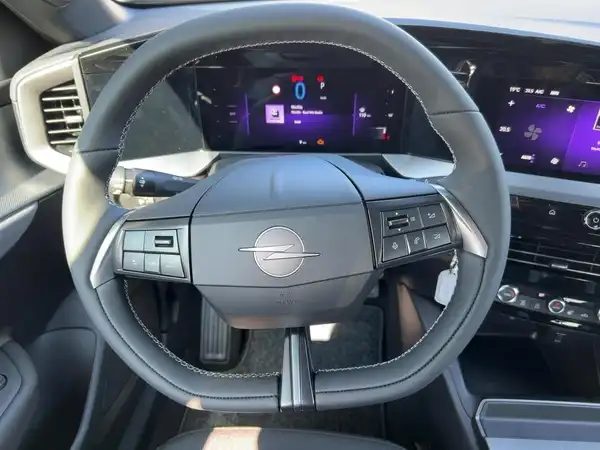 OPEL MOKKA (9/15)