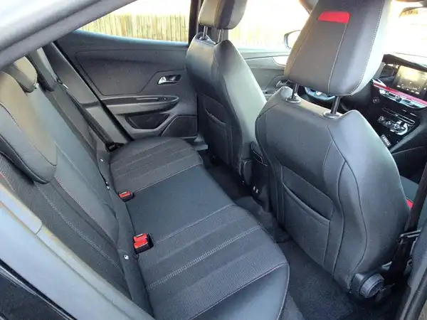 OPEL MOKKA GS (12/15)