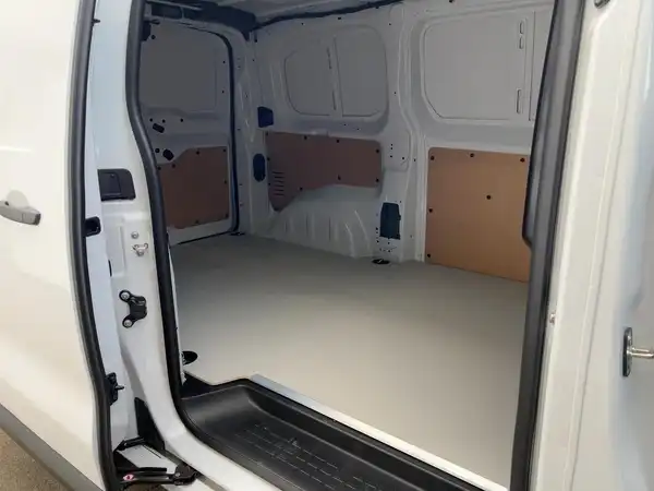 OPEL VIVARO (12/15)