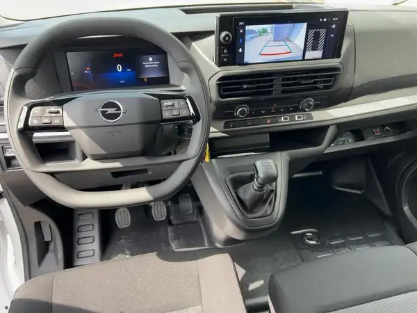 OPEL VIVARO (8/15)