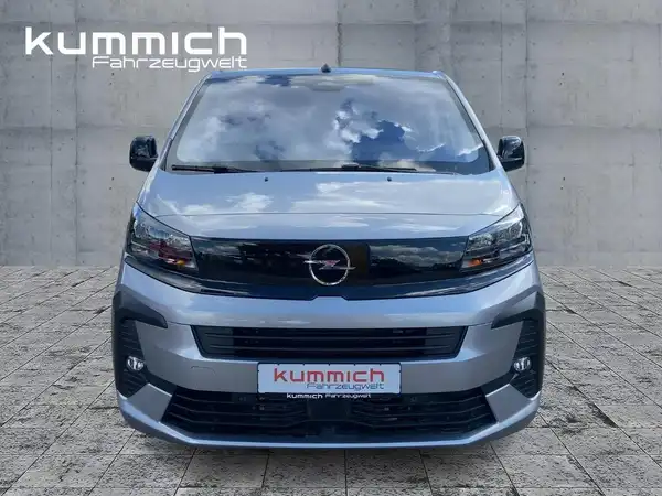 OPEL VIVARO (2/15)