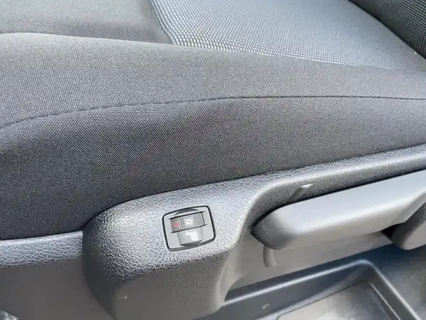 OPEL VIVARO (14/15)