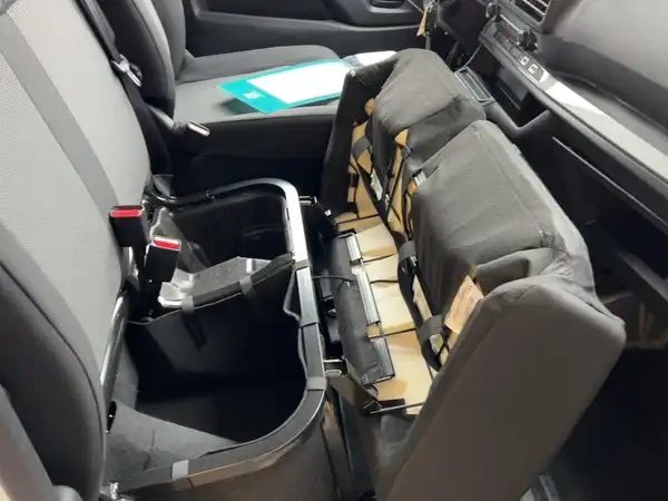 OPEL VIVARO (12/15)