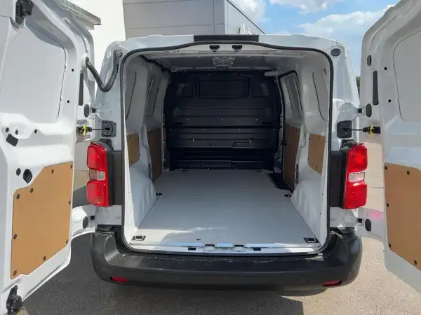 OPEL VIVARO (13/15)