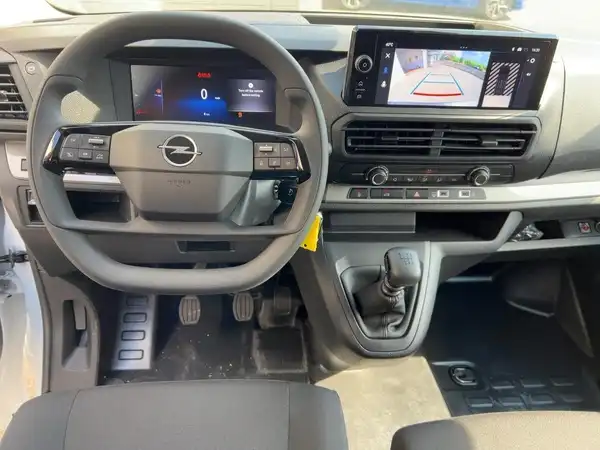 OPEL VIVARO (8/15)