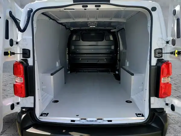 OPEL VIVARO (13/15)