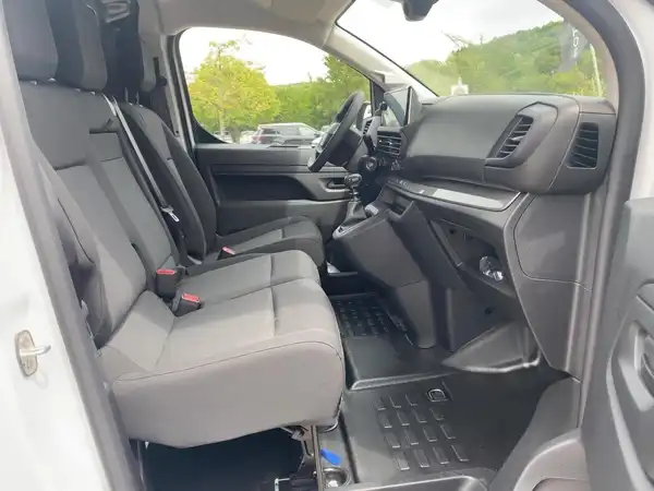 OPEL VIVARO (11/15)