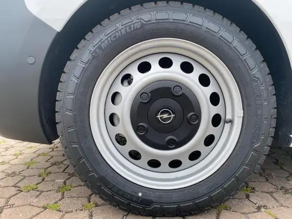 OPEL VIVARO (7/15)