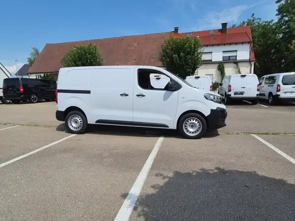 OPEL VIVARO (3/15)
