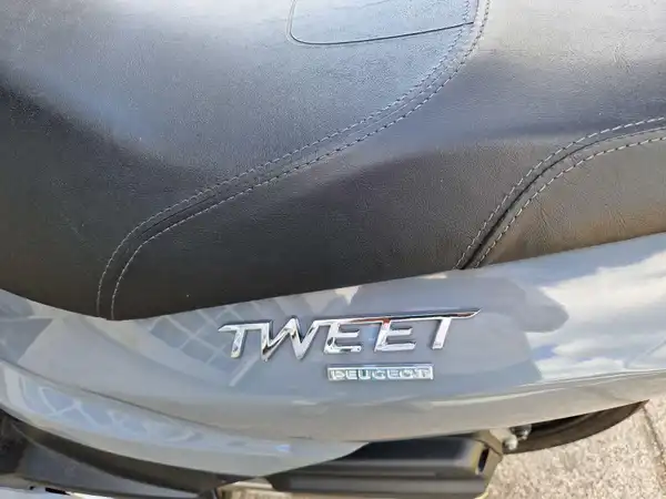 PEUGEOT TWEET 50 (7/10)