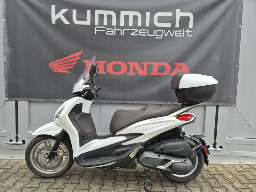 PIAGGIO BEVERLY (1/7)