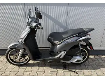 PIAGGIO LIBERTY (1/8)
