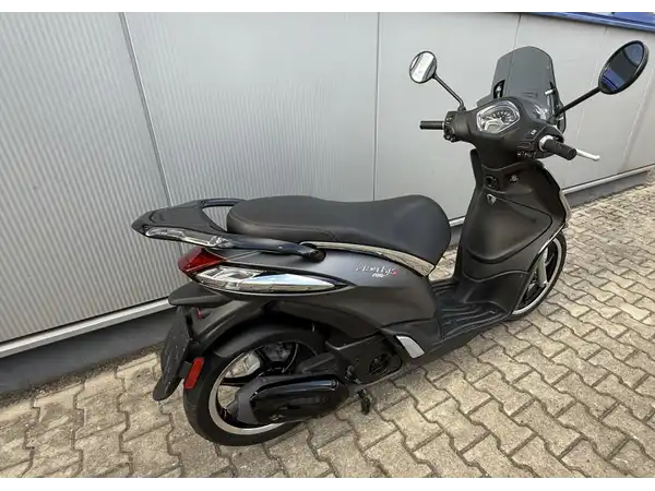 PIAGGIO LIBERTY (6/8)