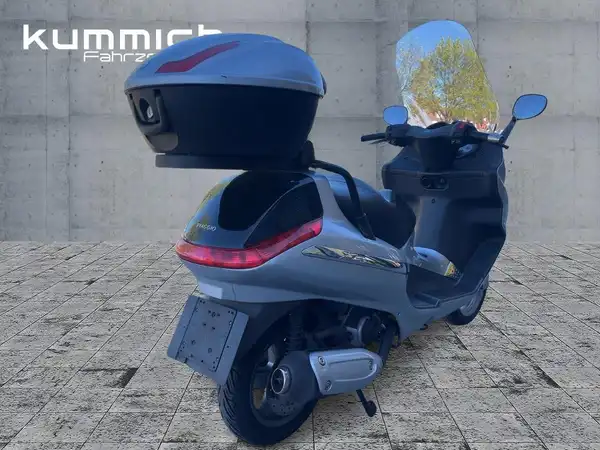 PIAGGIO X8 (3/10)